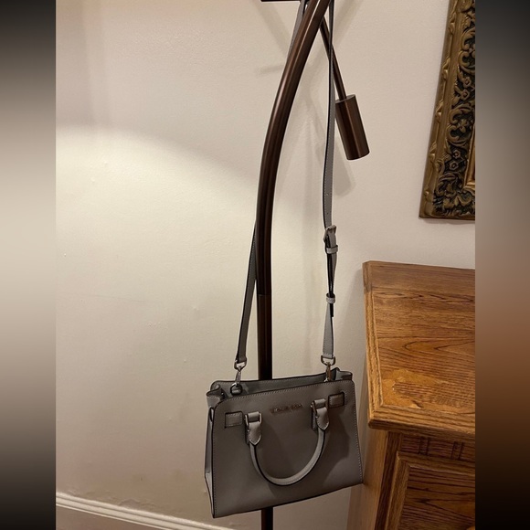 Michael Kors mini satchel - Picture 6 of 9